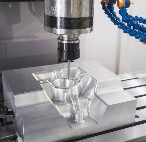 CNC Machining at Al Taier Al Azraq